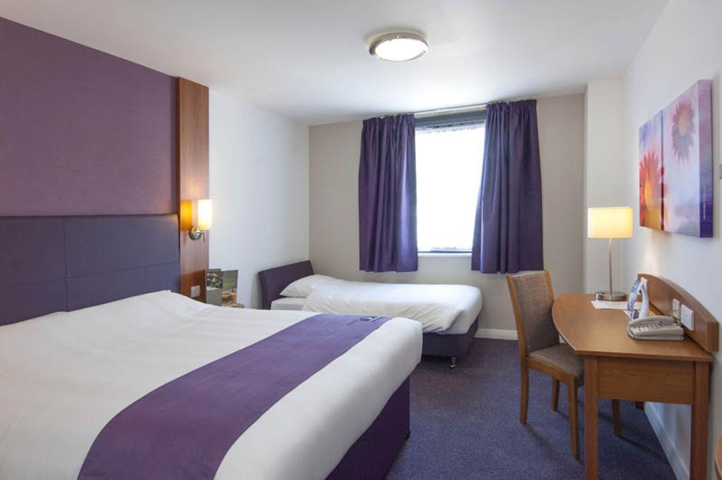 Premier Inn Newcastle City Centre Millennium Bridge Номер фото